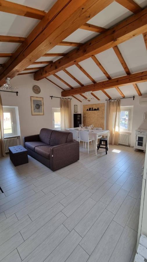 Casa Elsa Apartment Torri Del Benaco Luaran gambar