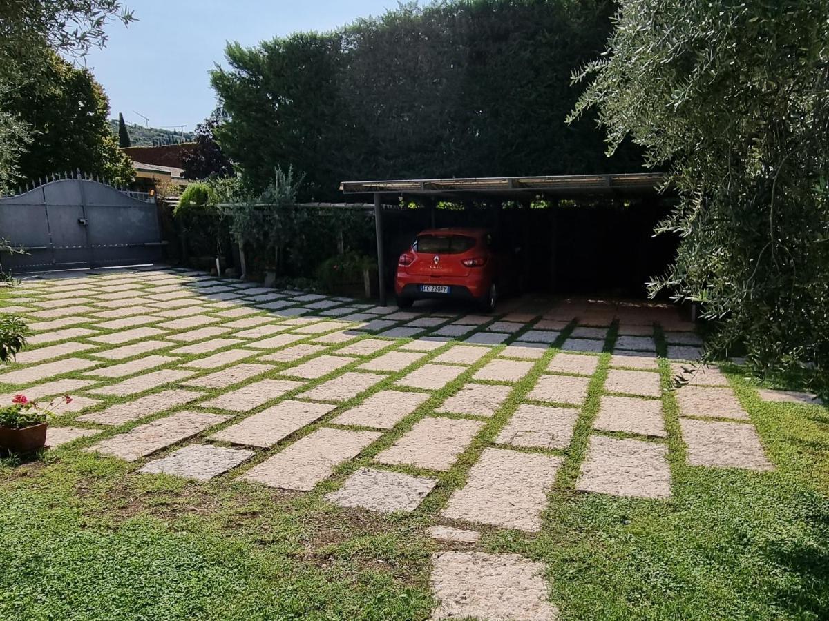Casa Elsa Apartment Torri Del Benaco Luaran gambar